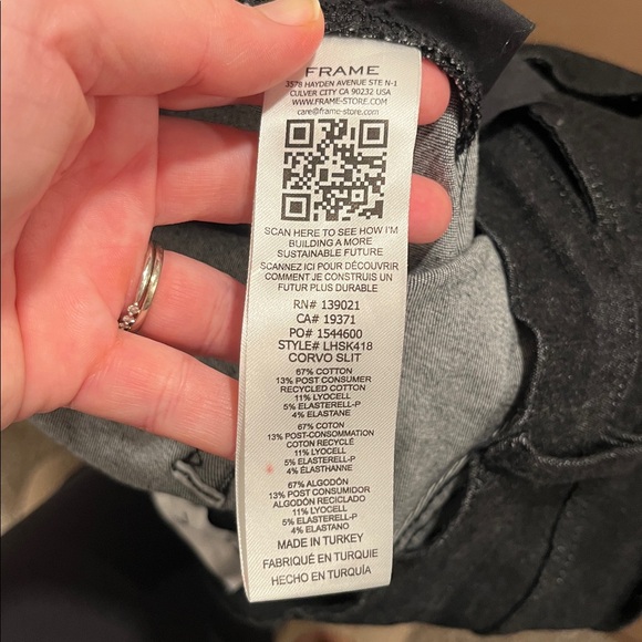 FRAME Le High Skinny in Corvo Slit Black Color Size 31 - Picture 8 of 8